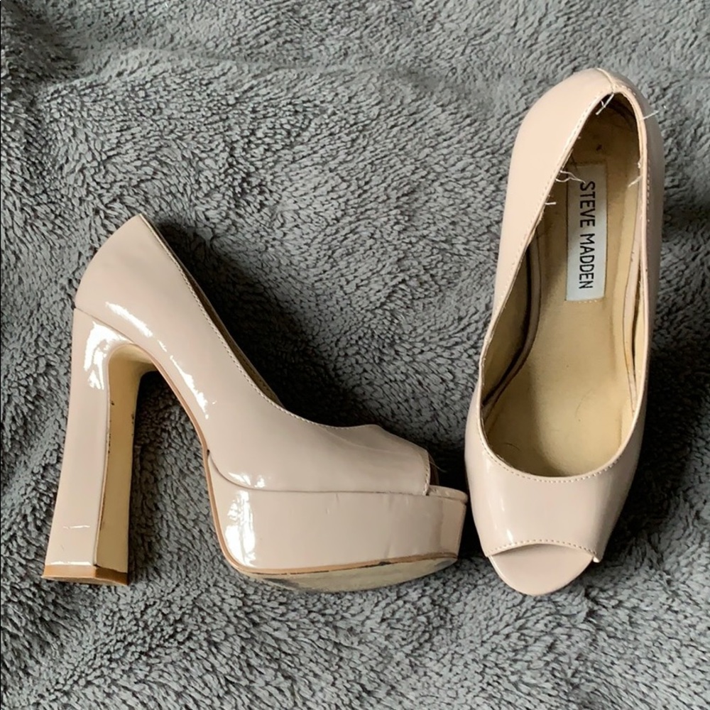 Nude Steve Madden Peep Toe Heels
